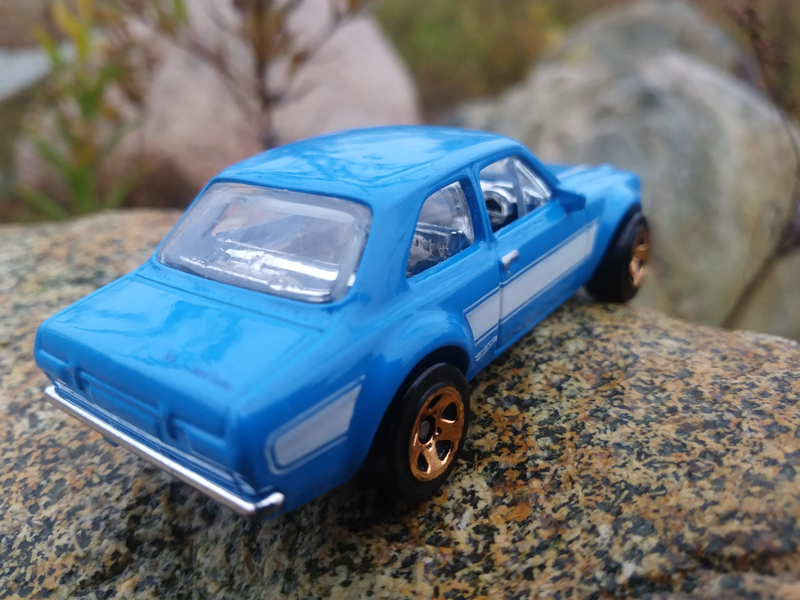 The obligatory Hot Wheels logo is nicely subtle, and feels at home here.